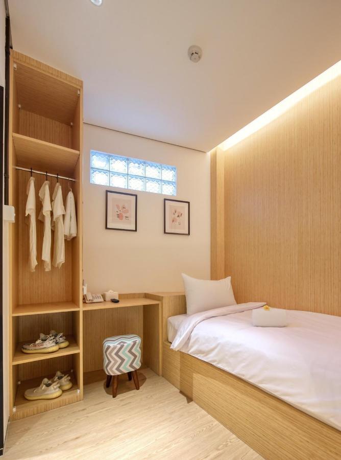 Cool Living Hotell Jakarta Exteriör bild
